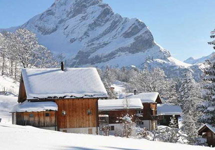 Delhi to Manali Cabs
