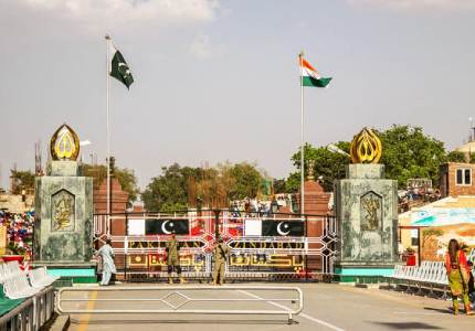 Chandigarh to Amritsar & Kashmir: 8-Days Heritage & Hills