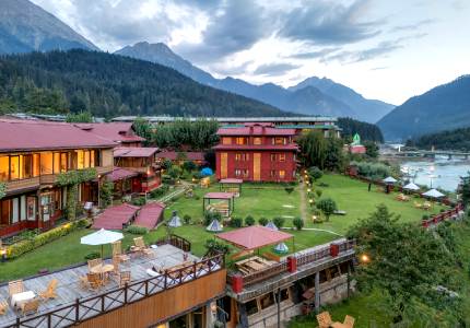 Kashmir Bliss: 7-Days Getaway from Chandigarh